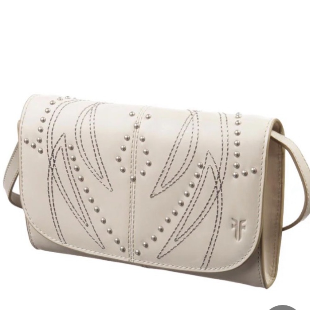 NWT Frye Sarah Wallet Leather Crossbody